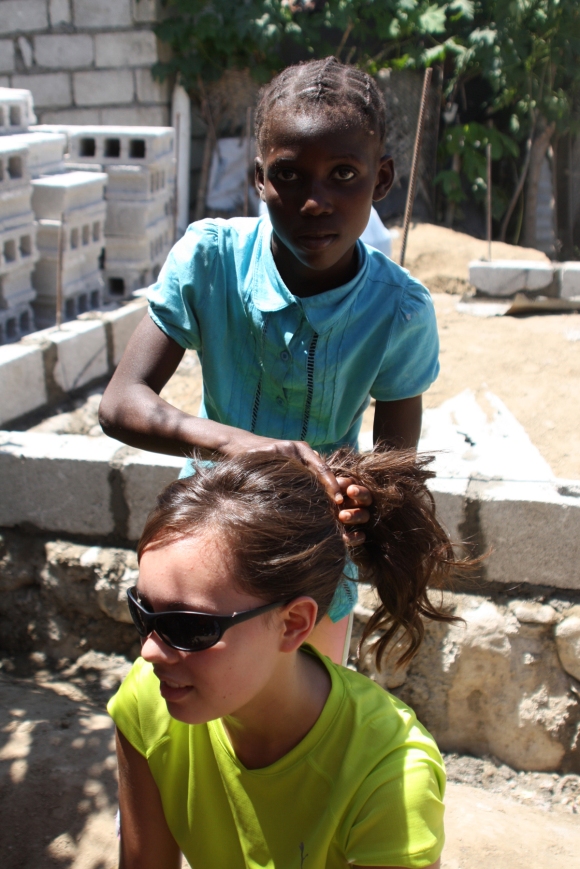 The kids loved to fix the volunteers' hair...